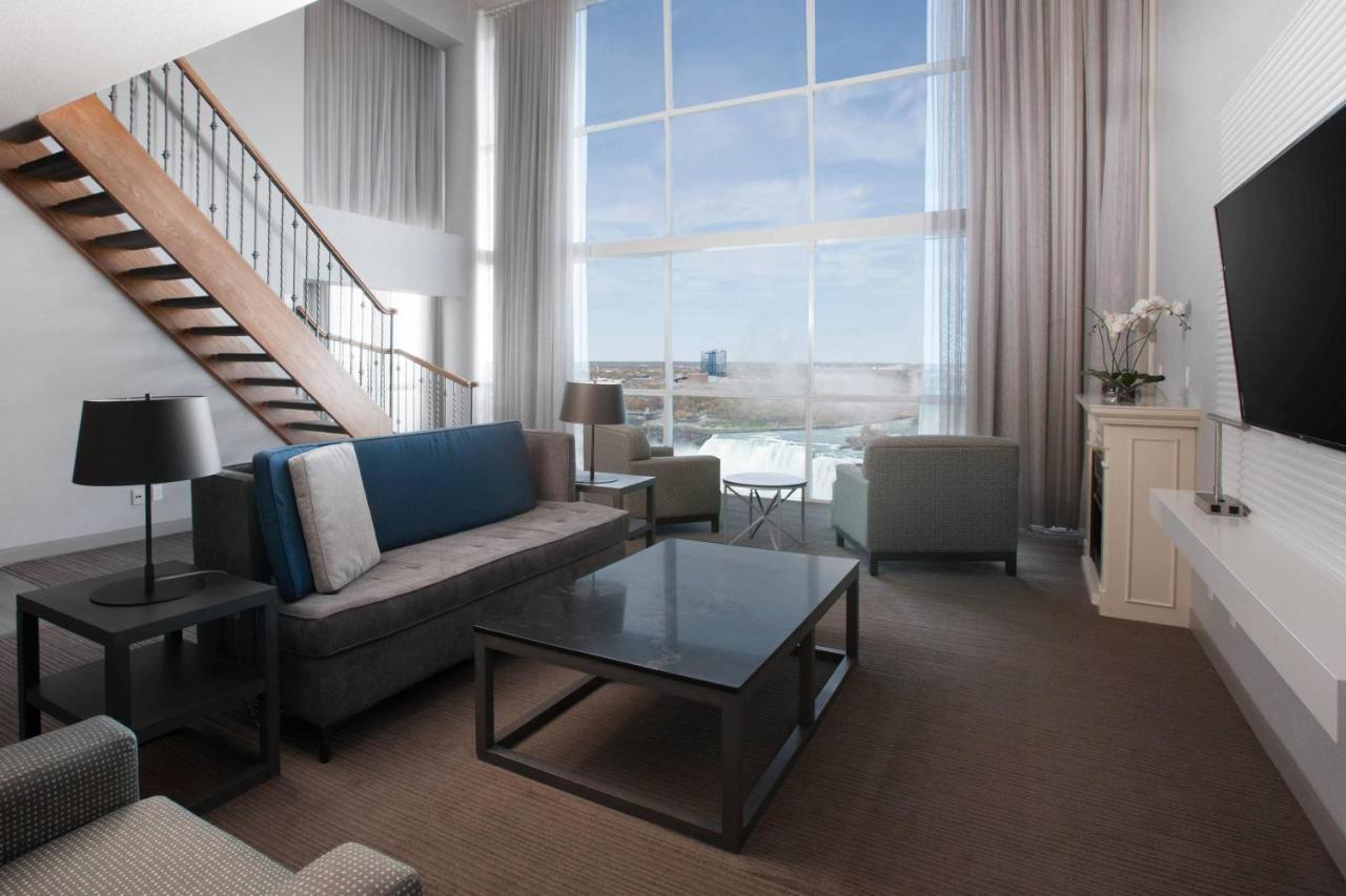 Niagara Falls Marriott On The Falls Экстерьер фото